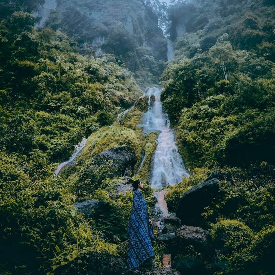 Curug Gunung Putri Destinasi Wisata Menajubkan Dari Bruno